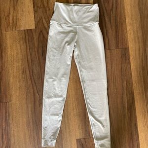 Set active luxform leggings size small 
Only worn once!